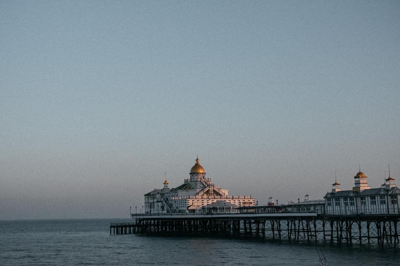 Port Hotel Eastbourne Eksteriør bilde
